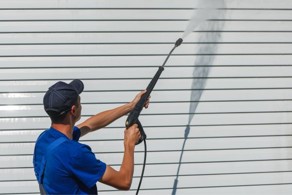 Power Washing Service in Rockledge