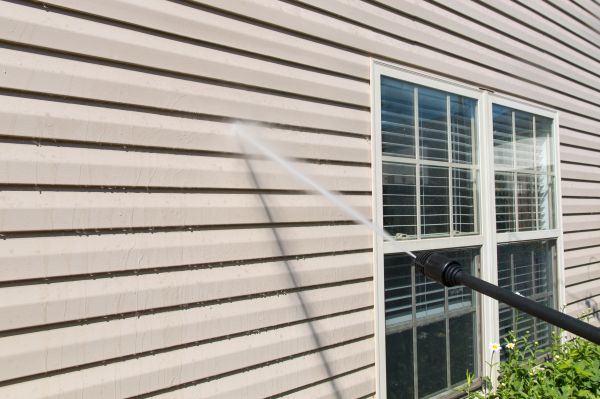 Pressure Washing in Rockledge