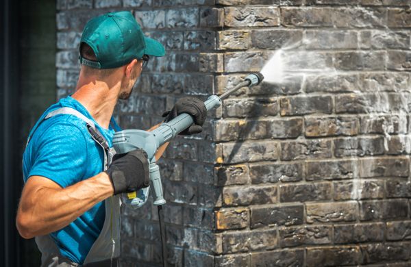Commercial Building Washing in Rockledge
