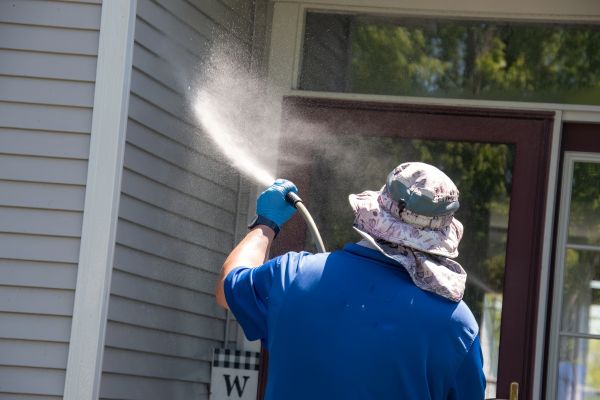 Siding Pressure Washing in Rockledge