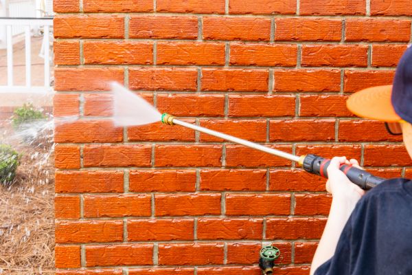 Wall Pressure Washing in Rockledge