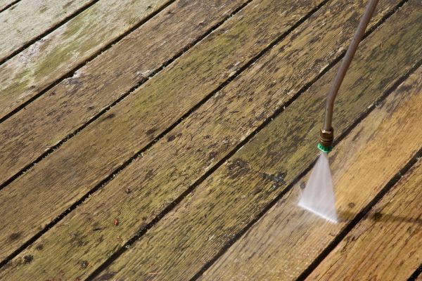Deck Mold Removal in Rockledge